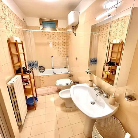 Bilo Rita - Nuovo In Centro A Numana